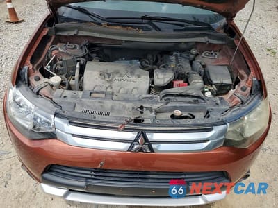 Zdjęcie 12 z 13 samochodu: 2015 MITSUBISHI OUTLANDER SE VIN:JA4AD3A35FZ008998 - miniatura