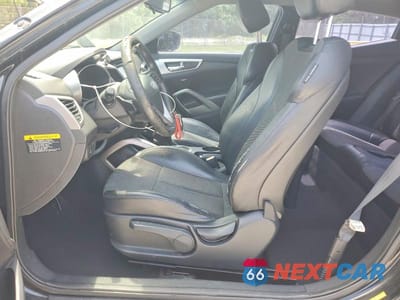 Zdjęcie 7 z 12 samochodu: 2013 HYUNDAI VELOSTER BASE VIN:KMHTC6AD9DU130880 - miniatura
