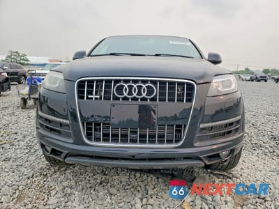 Piąte zdjęcie samochodu w środku: 2014 AUDI Q7 PRESTIGE VIN:WA1VMAFE1ED020738 - miniatura