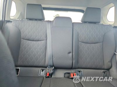 Zdjęcie 10 z 13 samochodu: 2026 TOYOTA COROLLA CROSS LE VIN:7MUCAABG3TV167728 - miniatura