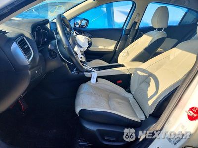 Zdjęcie 7 z 12 samochodu: 2018 MAZDA 3 GRAND TOURING VIN:3MZBN1W30JM219182 - miniatura