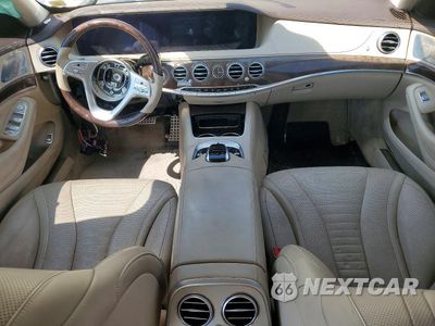 Zdjęcie 8 z 12 samochodu: 2019 MERCEDES-BENZ S 560 4MATIC VIN:WDDUG8GB0KA444503 - miniatura