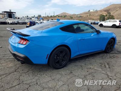 Trzecie zdjęcie samochodu z tyłu: 2024 FORD MUSTANG VIN:1FA6P8THXR5121713 - miniatura