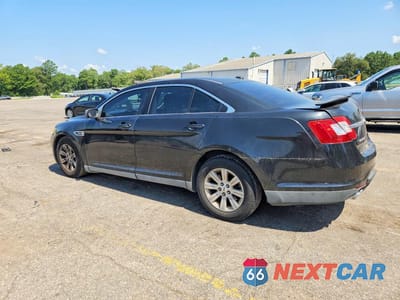 Drugie zdjęcie samochodu z przodu: 2010 FORD TAURUS SE VIN:1FAHP2DW8AG119342 - miniatura