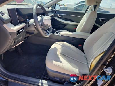 Zdjęcie 7 z 12 samochodu: 2025 HYUNDAI SONATA HYBRID SEL VIN:KMHL34JJ5SA105208 - miniatura