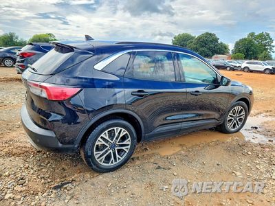 Trzecie zdjęcie samochodu z tyłu: 2021 FORD ESCAPE SEL VIN:1FMCU0H68MUA57924 - miniatura