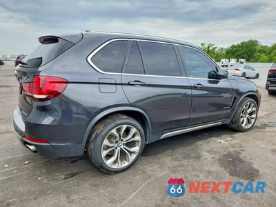 Trzecie zdjęcie samochodu z tyłu: 2017 BMW X5 SDRIVE35I VIN:5UXKR2C53H0U18340 - miniatura