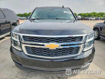 Piąte zdjęcie samochodu w środku: 2018 CHEVROLET SUBURBAN C1500 LT VIN:1GNSCHKC9JR257524 - miniatura