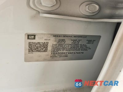 Zdjęcie 13 z 13 samochodu: 2019 CHEVROLET MALIBU LT VIN:1G1ZD5ST1KF174376 - miniatura