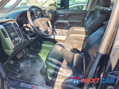 Zdjęcie 7 z 12 samochodu: 2018 CHEVROLET SILVERADO K2500 HEAVY DUTY LTZ VIN:1GC1KWEY0JF171538 - miniatura