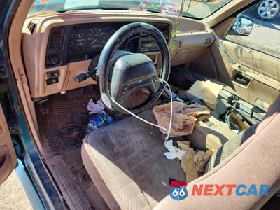 Zdjęcie 8 z 12 samochodu: 1994 FORD EXPLORER VIN:1FMDU32X7RUE44477 - miniatura