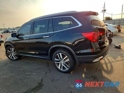 Drugie zdjęcie samochodu z przodu: 2017 HONDA PILOT TOURING VIN:5FNYF6H93HB024328 - miniatura