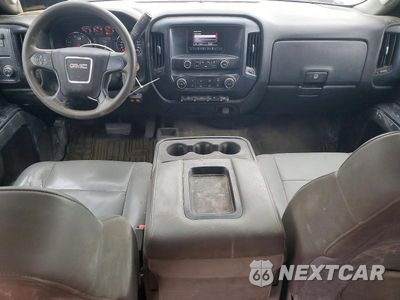 Zdjęcie 8 z 13 samochodu: 2015 GMC SIERRA K3500 VIN:1GD421C80FF513950 - miniatura