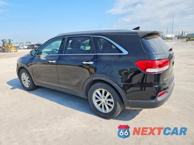 Drugie zdjęcie samochodu z przodu: 2016 KIA SORENTO LX V6 VIN:5XYPG4A57GG036641 - miniatura