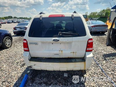 Zdjęcie 6 z 13 samochodu: 2010 FORD ESCAPE XLT VIN:1FMCU9D72AKB94741 - miniatura