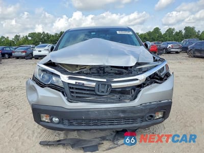 Piąte zdjęcie samochodu w środku: 2018 HONDA RIDGELINE RTL VIN:5FPYK2F65JB002583 - miniatura