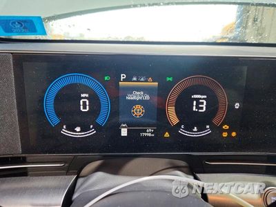 Zdjęcie 9 z 12 samochodu: 2025 HYUNDAI KONA SEL VIN:KM8HBCABXSU341105 - miniatura