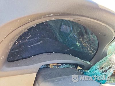 Zdjęcie 9 z 12 samochodu: 2010 LEXUS RX 350 VIN:2T2ZK1BA2AC022100 - miniatura