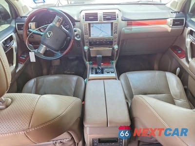 Zdjęcie 8 z 12 samochodu: 2012 LEXUS GX 460 VIN:JTJBM7FX0C5048161 - miniatura
