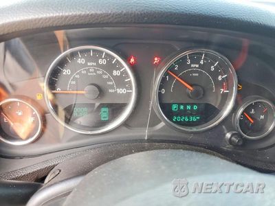 Zdjęcie 9 z 13 samochodu: 2014 JEEP WRANGLER UNLIMITED SPORT VIN:1C4BJWDG9EL329091 - miniatura