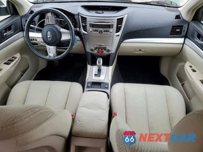 Zdjęcie 8 z 13 samochodu: 2010 SUBARU OUTBACK 2.5I PREMIUM VIN:4S4BRBCC9A3314919 - miniatura