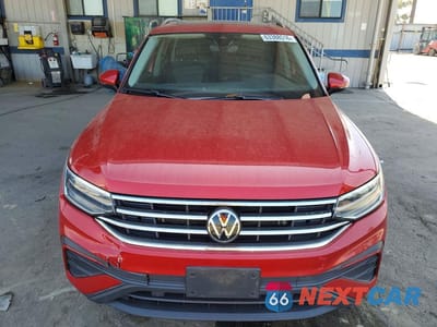 Piąte zdjęcie samochodu w środku: 2022 VOLKSWAGEN TIGUAN SE VIN:3VV3B7AX7NM033658 - miniatura