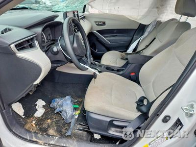 Zdjęcie 7 z 13 samochodu: 2022 TOYOTA COROLLA CROSS L VIN:7MUAAAAG9NV018915 - miniatura