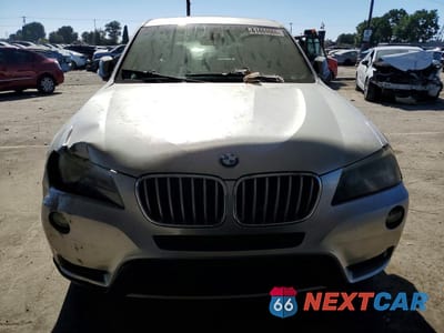 Piąte zdjęcie samochodu w środku: 2011 BMW X3 XDRIVE28I VIN:5UXWX5C53BL702792 - miniatura