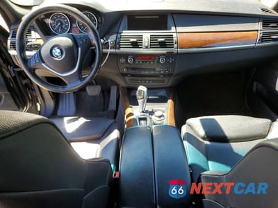 Zdjęcie 8 z 13 samochodu: 2007 BMW X5 4.8I VIN:5UXFE83517LZ44754 - miniatura
