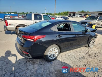 Trzecie zdjęcie samochodu z tyłu: 2021 HYUNDAI ACCENT SE VIN:3KPC24A66ME146594 - miniatura
