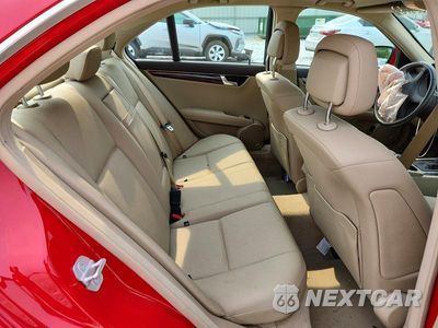Zdjęcie 10 z 12 samochodu: 2009 MERCEDES-BENZ C 300 4MATIC VIN:WDDGF81X59R084578 - miniatura