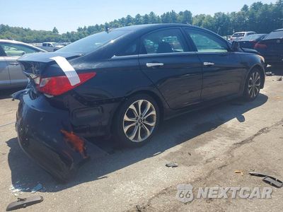 Trzecie zdjęcie samochodu z tyłu: 2013 HYUNDAI SONATA SE 2.0T VIN:5NPEC4ABXDH782708 - miniatura