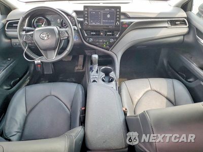 Zdjęcie 8 z 12 samochodu: 2023 TOYOTA CAMRY XSE VIN:4T1K31AKXPU619824 - miniatura