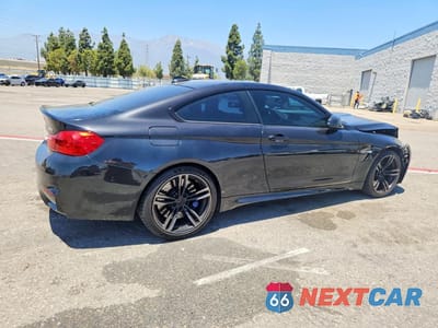 Trzecie zdjęcie samochodu z tyłu: 2015 BMW M4 VIN:WBS3R9C56FK330908 - miniatura