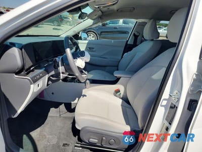 Zdjęcie 7 z 12 samochodu: 2025 HYUNDAI KONA SEL VIN:KM8HBCAB6SU288970 - miniatura