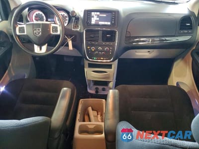 Zdjęcie 8 z 13 samochodu: 2016 DODGE GRAND CARAVAN SE VIN:2C4RDGBG6GR196038 - miniatura