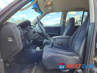 Zdjęcie 7 z 12 samochodu: 2004 DODGE DAKOTA QUAD SLT VIN:1D7HG48N64S718366 - miniatura