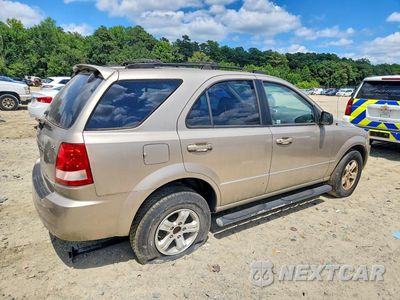 Trzecie zdjęcie samochodu z tyłu: 2005 KIA SORENTO VIN:KNDJC733555482856 - miniatura