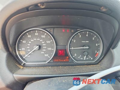 Zdjęcie 9 z 12 samochodu: 2010 BMW 128 I VIN:WBAUP7C55AVK77564 - miniatura