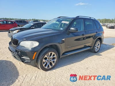 2011 BMW X5 XDRIVE35I 5UXZV4C50BL412197 - główne zdjęcie licytacji z USA - miniatura