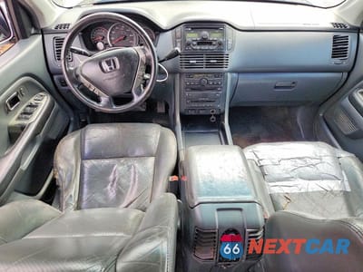 Zdjęcie 8 z 13 samochodu: 2005 HONDA PILOT EXL VIN:5FNYF18665B015806 - miniatura