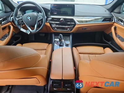 Zdjęcie 8 z 13 samochodu: 2022 BMW 530 I VIN:WBA53BH09NWX81356 - miniatura