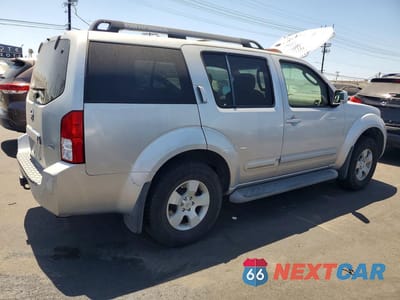 Trzecie zdjęcie samochodu z tyłu: 2006 NISSAN PATHFINDER S VIN:5N1AR18U46C674601 - miniatura
