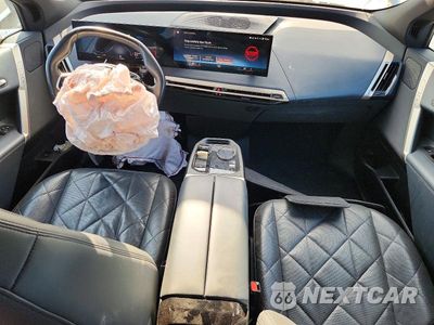 Zdjęcie 8 z 13 samochodu: 2023 BMW IX XDRIVE50 VIN:WB523CF03PCM19294 - miniatura