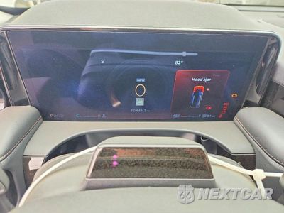 Zdjęcie 9 z 13 samochodu: 2025 LINCOLN AVIATOR VIN:5LM5J0XC9SGL22478 - miniatura