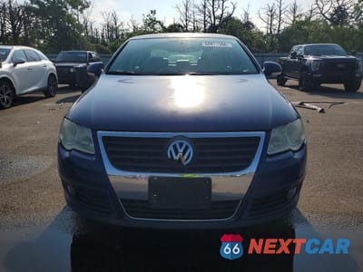Piąte zdjęcie samochodu w środku: 2009 VOLKSWAGEN PASSAT TURBO VIN:WVWJK73C19E013224 - miniatura