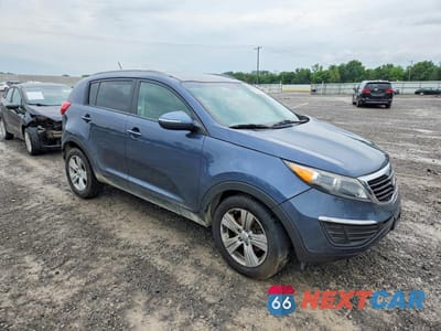 Czwarte zdjęcie samochodu z boku: 2012 KIA SPORTAGE LX VIN:KNDPB3A22C7236039 - miniatura