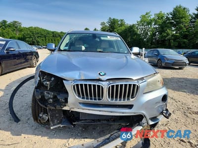 Piąte zdjęcie samochodu w środku: 2011 BMW X3 XDRIVE35I VIN:5UXWX7C52BLT78729 - miniatura