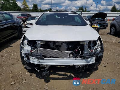 Piąte zdjęcie samochodu w środku: 2017 BUICK CASCADA PREMIUM VIN:W04WH3N5XHG123097 - miniatura