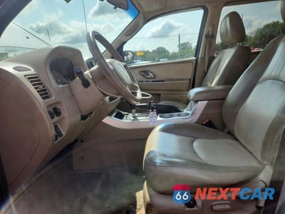 Zdjęcie 7 z 13 samochodu: 2006 MERCURY MARINER VIN:4M2CU57196KJ05267 - miniatura